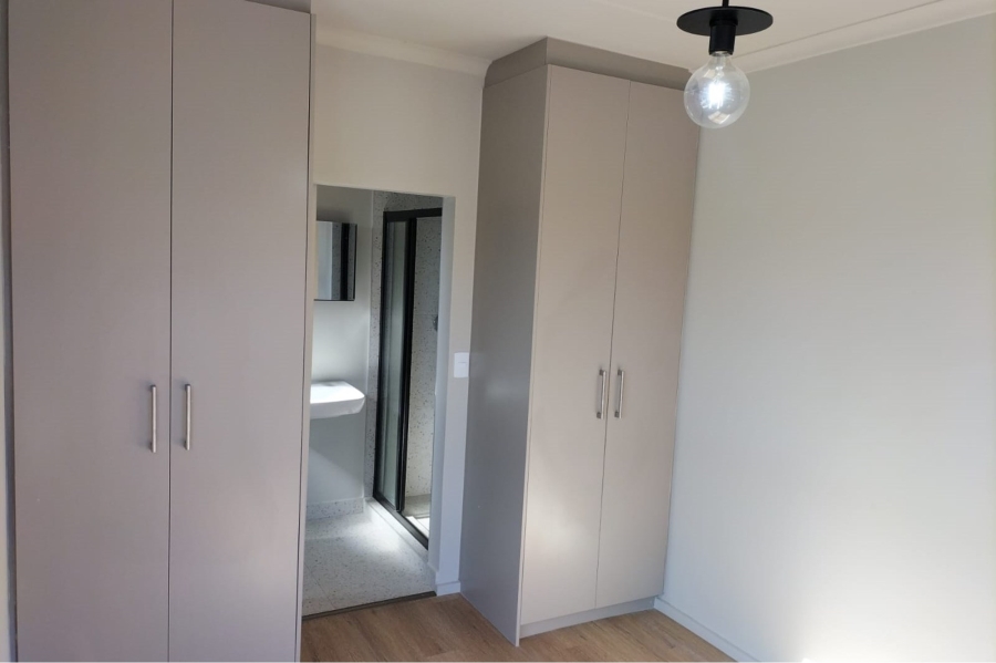 To Let 2 Bedroom Property for Rent in Table View Western Cape